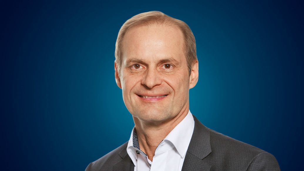 Dr. Jürgen Sturm, CIO and Senior Vice President of Corporate IT at ZF Group, 2023, Porsche Consulting GmbH