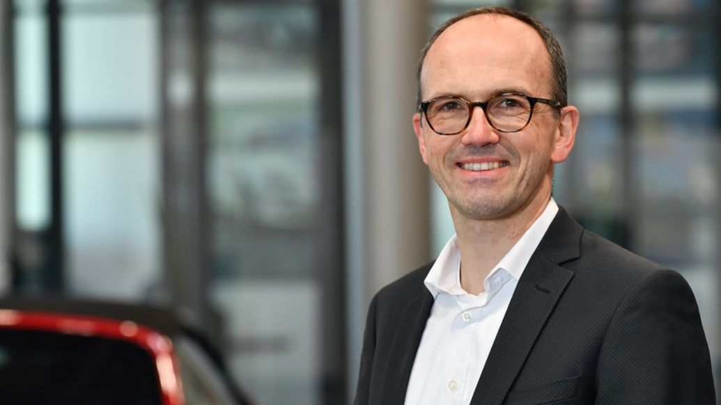 Michael Löffler, Chief Marketing Officer der Porsche Financial Services GmbH, 2023, Porsche AG