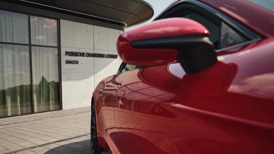 Porsche Taycan GTS, Charging Lounge, Bingen, Alemania, 2023, Porsche AG