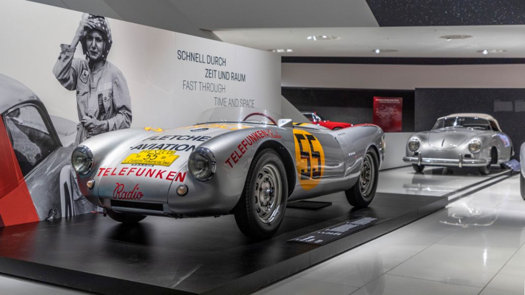 Exposición especial "75 años de automóviles deportivos Porsche", Museo Porsche, 2023, Porsche AG
