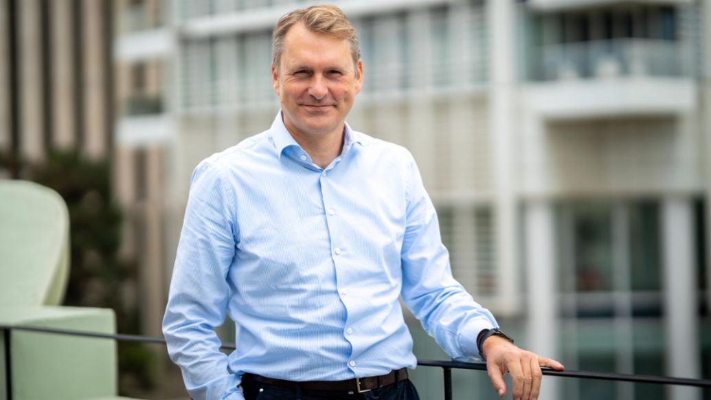 Mattias Ulbrich, CEO Porsche Digital GmbH und CIO Porsche AG, 2023, Porsche AG