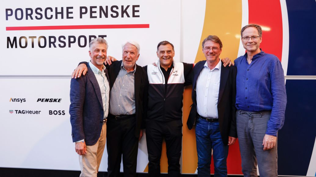 Prof. Jürgen Hermann Dolderer (Member of the Board Interplast Germany e. V.), Dr. Rémy Zilliox (Founder Interplast France), Michael Steiner (Member of the Executive Board, Research and Development of Dr. Ing. h.c. F. Porsche AG), Friedhelm Beyersdorf (Founder of Kinderherzen retten e. V.), Prof. Johannes Kroll (Vice-Chairman Kinderherzen retten e. V.) (l-r), Racing for Charity, Le Mans, 2023, Porsche AG