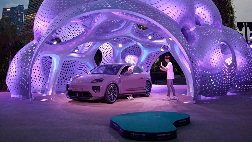 Porsche Macan 4 Electric, Marc Fornes art installation, Gardens by the Bay, Singapore, 2024, Porsche AG