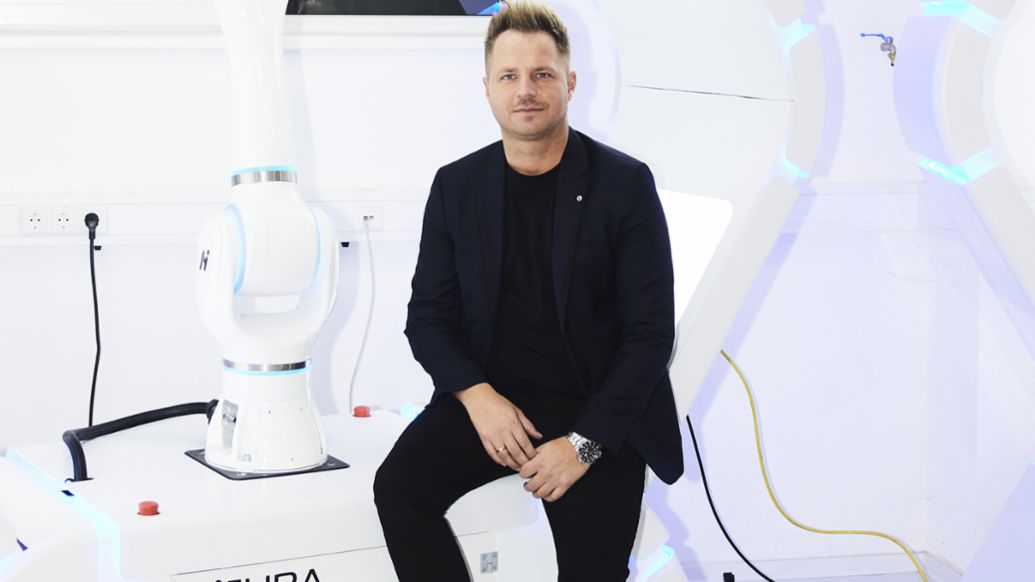 David Reger, CEO Neura Robotics GmbH, 2025, Porsche Consulting GmbH
