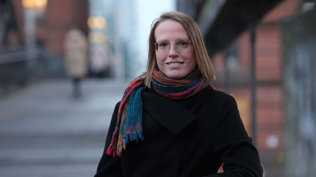 Dr. Dana Ruiter, Senior Consultant in an interdisciplinary team of AI specialists at Porsche Consulting, Hamburg, Germany, 2026, Porsche Consulting GmbH