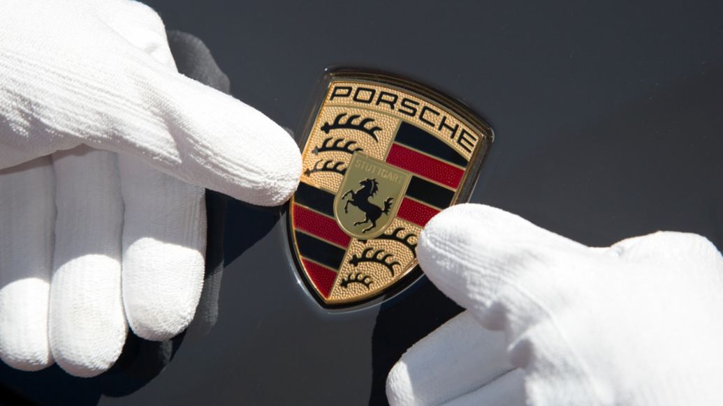 Emblem, 2014, Porsche AG
