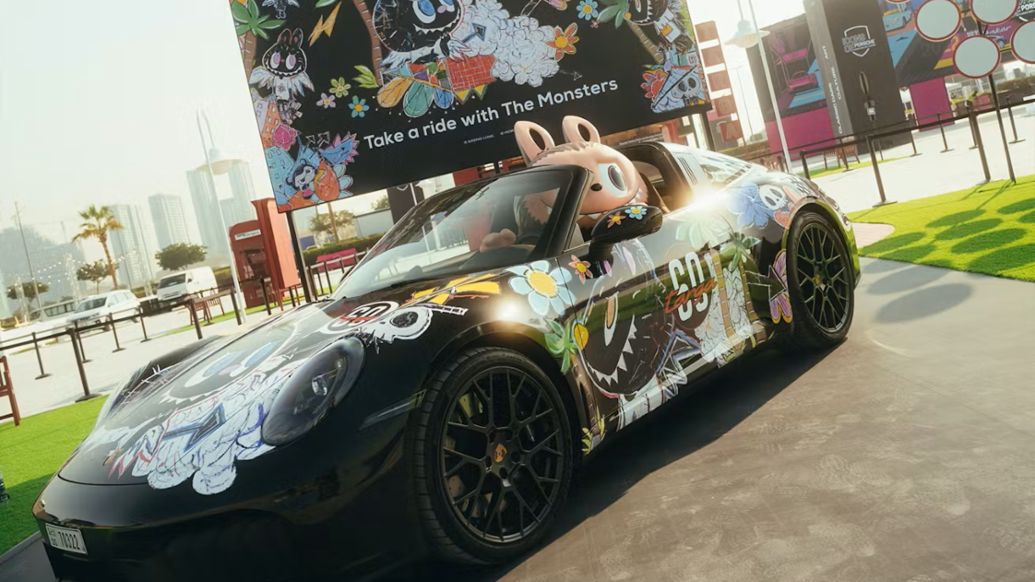 Porsche et Kasing Lung, le créateur de Labubu, se sont associés pour créer une œuvre d’art unique