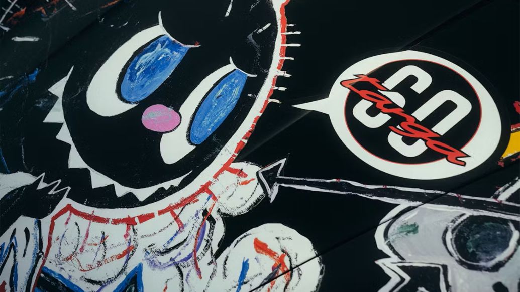 Porsche et Kasing Lung, le créateur de Labubu, se sont associés pour créer une œuvre d’art unique