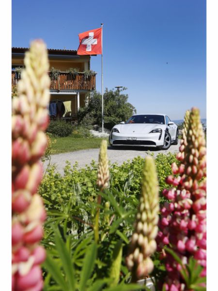 Taycan 4S Cross Turismo, Bubble Hotel Feierlenhof, 2021, Porsche AG