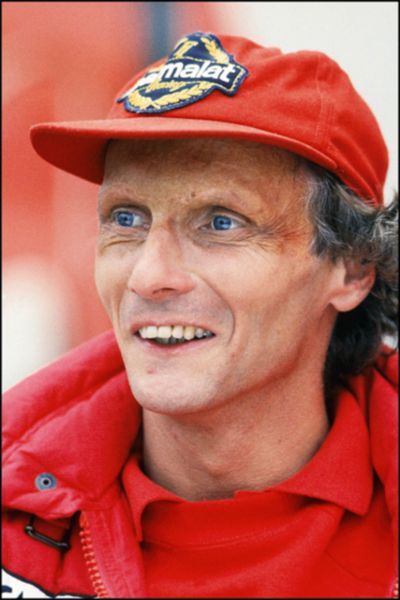 Niki Lauda, campeón del mundo de Fórmula 1 en 1984 con McLaren TAG Porsche, 2022, Porsche AG