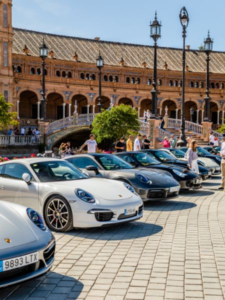 Celebración del 60º aniversario del Porsche 911 en la Plaza de España de Sevilla, 2023, Porsche Ibérica