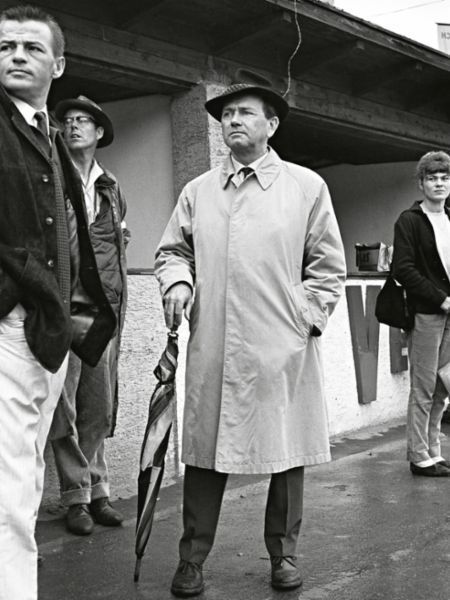 费利 · 保时捷（右）成为 Hans Mezger 的榜样。这是他们和 Peter Falk（中）在 1962 年拍摄的合影