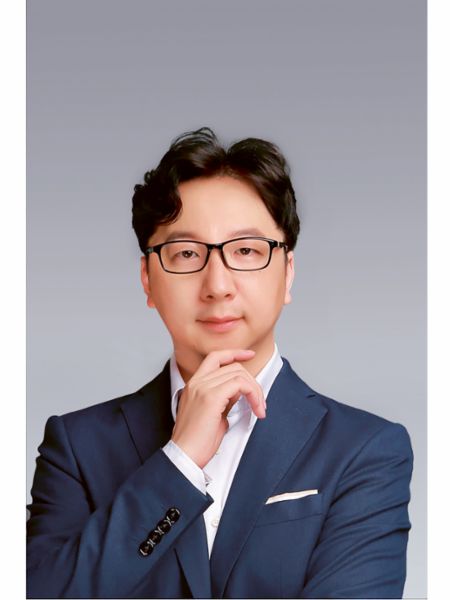 Naikai Du Senior, Senior Manager of Electric & Electronics, 2020, Porsche AG