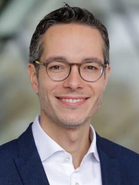 Dr. Sebastian Rudolph, Leiter Öffentlichkeitsarbeit, Presse, Nachhaltigkeit und Politik, 2021, Porsche AG