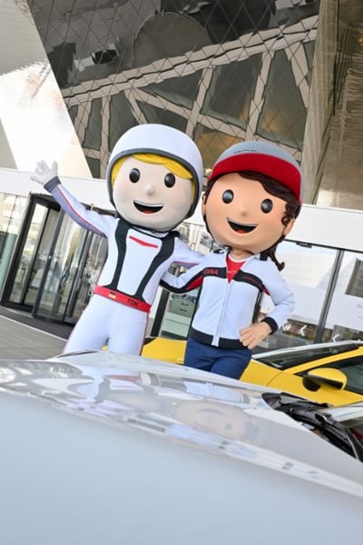Tom Targa and Tina Turbo, Porsche 4Kids, 2022, Porsche AG