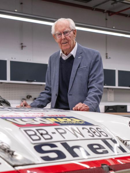 Peter Falk, 2022, Porsche AG