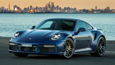 Product Highlights: Porsche 911 Turbo S – a leap in pure performance 
