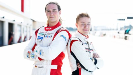 Due nuove leve iniziano come piloti junior nella Porsche Sports Cup Suisse