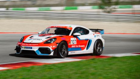 Double victoire pour Dylan Yip et le pilote parrainé Elia Pappacena  