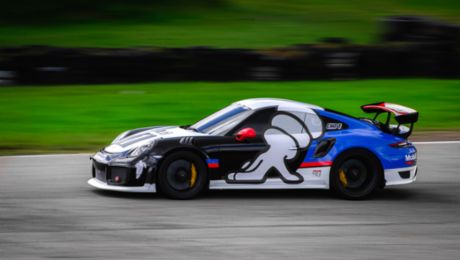 El duelo entre el Porsche 911 GT2 RS y el Autódromo de Tocancipá continúa