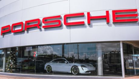 Porsche celebra 25 años en Puerto Rico junto a Garage Europa