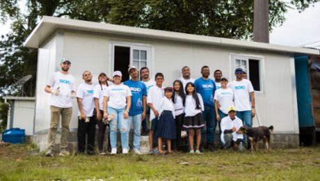 Porsche, Alemautos y TECHO cumplen el sueño de una vivienda propia a familia panameña
