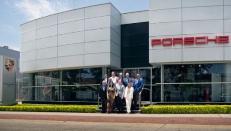 Porsche celebra 20 años en el Perú