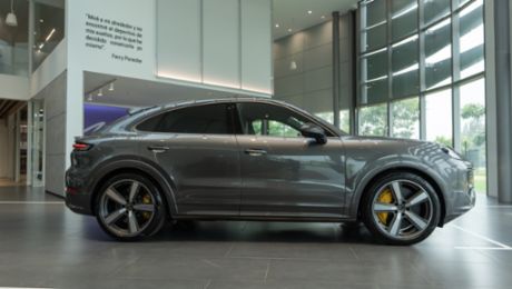 Llega a Argentina el Cayenne Turbo E-Hybrid Coupé, el SUV más potente de Porsche
