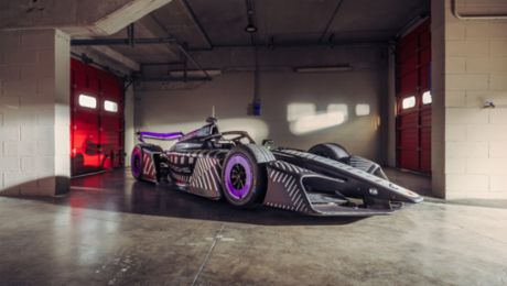Porsche presenta la 975 RSE, l'auto da corsa di nuova generazione per la Formula E