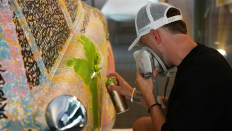Porsche Dubai collaborates with German artist Tobi Schoberth