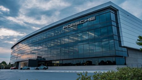 Porsche Financial Services, Inc. returns to the U.S. ABS market with Prime Auto Lease Transaction