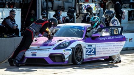Racing to End Alzheimer’s – Passions meet on the track for Porsche customer race team