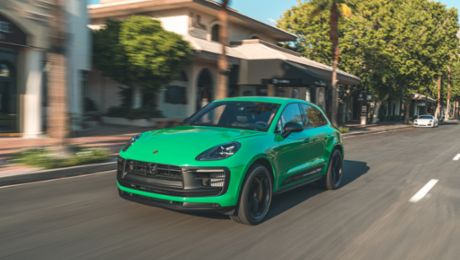 Porsche 718 Boxster, 718 Cayman and Macan earn Car and Driver 10Best awards