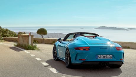 Trip to the “Blue Zone” with the 911 Speedster