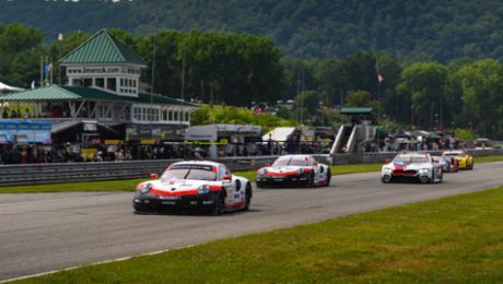 IMSA: Sieg für den Porsche 911 GT3 R, Porsche GT Team auf dem Podium