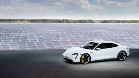 World premiere of the Porsche Taycan: Sports car, sustainably redesigned