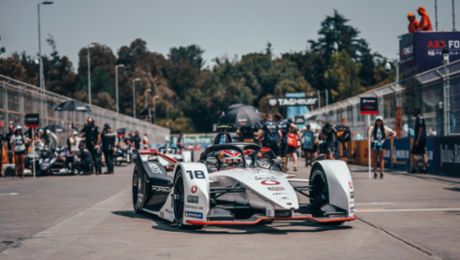 TAG Heuer Porsche Formula E Team out of luck at the race in Chile