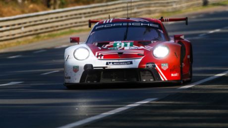 El Porsche 911 RSR afronta las 24 Horas de Le Mans desde la pole position