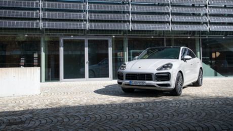 Greater battery capacity for the Cayenne E-Hybrid models