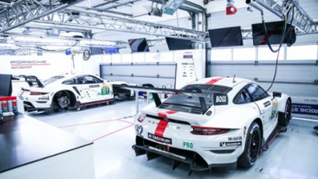 Siegerauto von Porsche erstrahlt nach schneller Revision in neuem Glanz