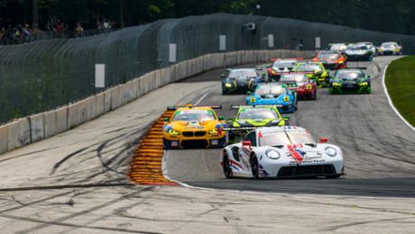 Porsche Kundenteams gewinnen beide GT-Klassen auf der Road America