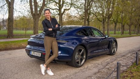 Julia Görges prueba Porsche Drive Rental