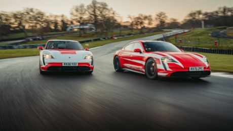Porsche Taycan fährt auf dem Brands Hatch Circuit neue Rekorde ein