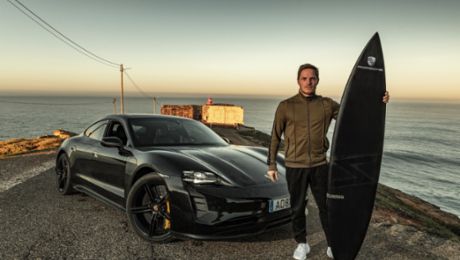 Big Wave-Weltmeister Sebastian Steudtner wird Porsche-Partner