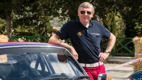 Porsche congratulates Gijs van Lennep on his 80th birthday
