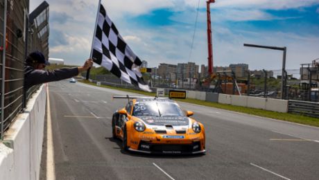 Home win for ten Voorde, Heinrich leads the series at mid-season