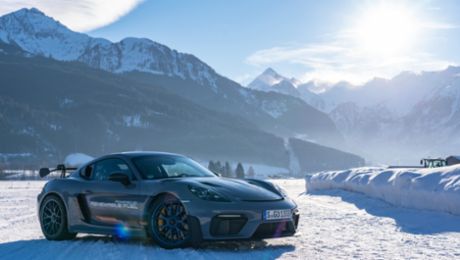 Powered by synthetic fuels: the GT4 RS at the GP Ice Race