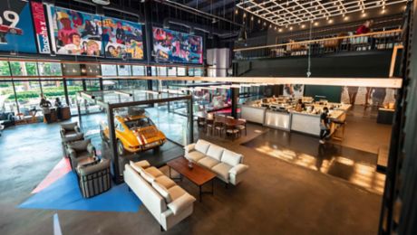 Arabic Flavor: coffeehouse DRVN by Porsche in Dubai