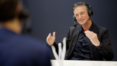 9:11 Porsche Podcast: Lutz Meschke zum Geschäftsjahr 2022