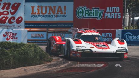 Porsche Penske Motorsport feiert historischen ersten Sieg mit dem 963